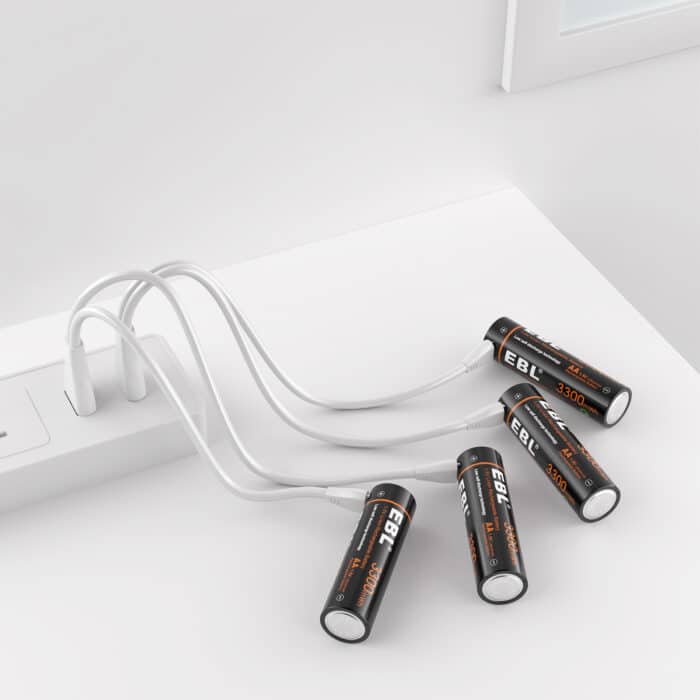 TB-1443 08 EBL USB AA 2200mAh Li-Ion Akkus