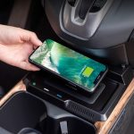 HFC-1003 CAR QI Standard Wireless Ladegerät 10W Schnelles Ladevorgang für Honda CR-V 2017-2019, Links fahren – Bild 7