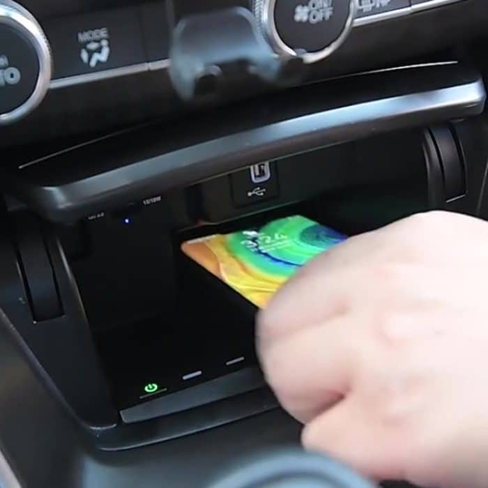HFC-1006 CAR QI Standard Wireless Ladegerät 10W schnelles Ladevorgang für Honda Inspire 2018-2022, links fahren – Bild 7
