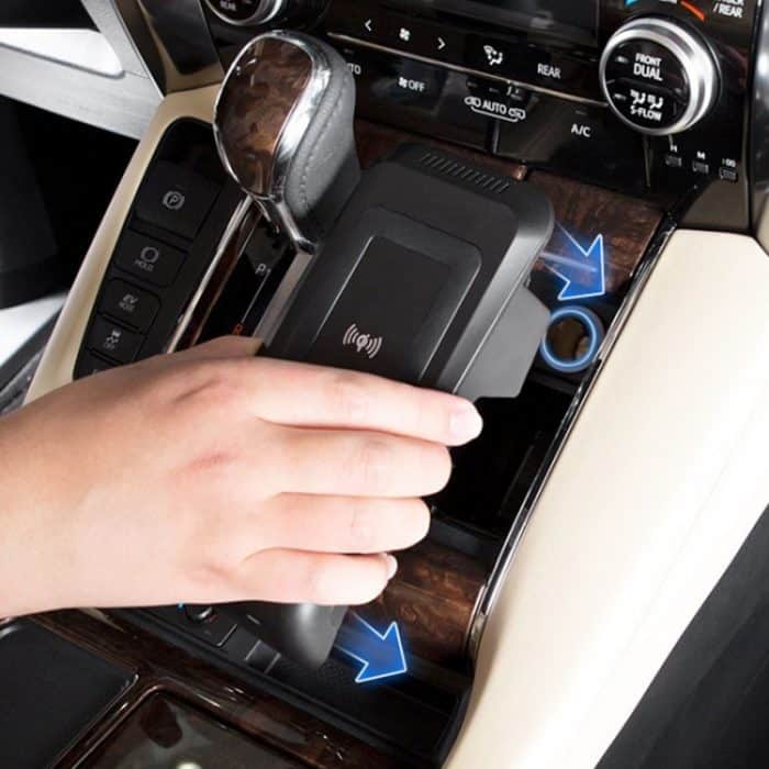 HFC-1063 CAR QI Standard Wireless Ladegerät 10W Schnelles Ladevorgang für Toyota Alphard 2015-2021, links fahren – Bild 5