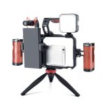 YELANGU LW-B01A01 Vlogging Live Broadcast LED Selfie Light Mic Smartphone Video Rig Handles Stabilizer Kits