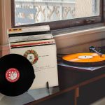 YX024 Acryl-Schallplattenständer für den Schreibtisch, für Bücher und CDs, YX024 – Bild 4