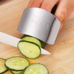 10 PCS Creative Kitchen Notwendiges Essen Gemüse schneiden Edelstahl Hand Fingerschutz – Bild 6