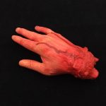 Beliebte beängstigende Halloween Prop Bloody Four Finger Fake Hand