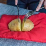 Waschbarer, wiederverwendbarer Mikrowellen-Kartoffelkochbeutel (kocht bis zu 4 Kartoffeln gleichzeitig), Größe: 26,7 x 17,6 cm, Potato Cooker Bag – Bild 7