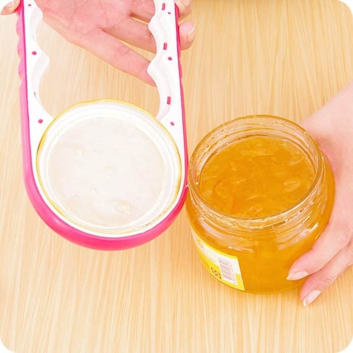 4 in 1 Multifunktions-Flaschenöffner Home Safe Offene Dosen Rutschfeste Kappe Küchenwerkzeug, zufällige Farbabgabe – Bild 3
