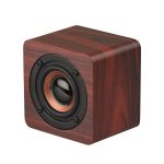 Q1 Tragbarer Mini-Mega-Bass-Bluetooth-Lautsprecher aus Holz