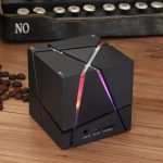 Qone 2 Cube Mini tragbarer Karten-Wireless-Bluetooth-Lautsprecher, Bluetooth Speaker (Black), Bluetooth Speaker (Pink), Bluetooth Speaker (Blue), Bluetooth Speaker(White)