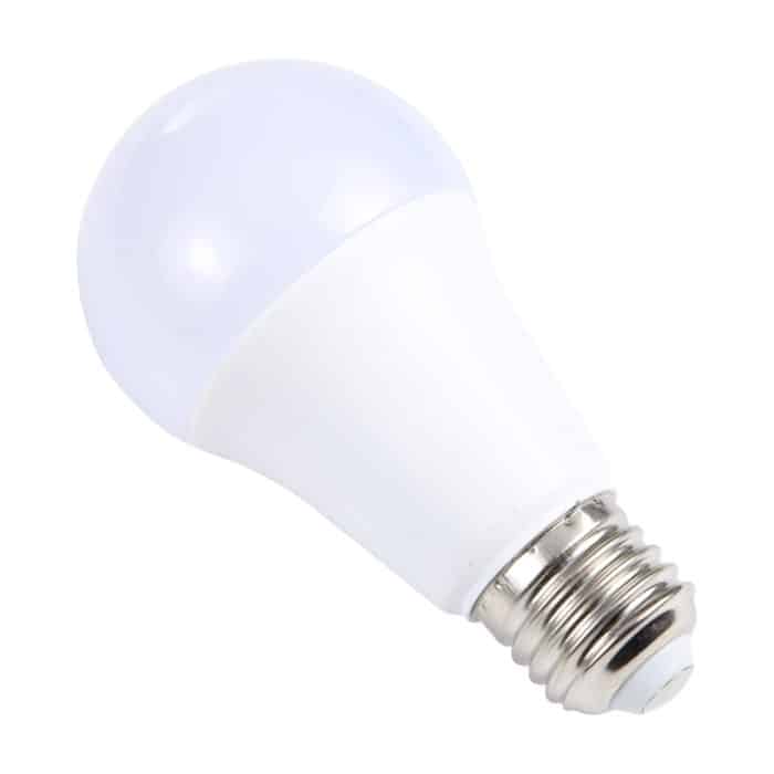 A60 E27 5W 16 Color Magic LED RGB-Glühbirne mit 24-Tasten-Fernbedienung – Bild 2