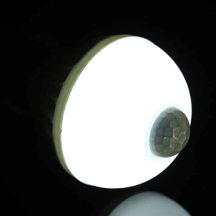 E27 7W 16 LEDs SMD 5730 450LM Infrarot-Bewegungssensor-LED-Glühbirne, Sensorabstand: 4-6m, AC 220V, E27 7W White Light – Bild 4