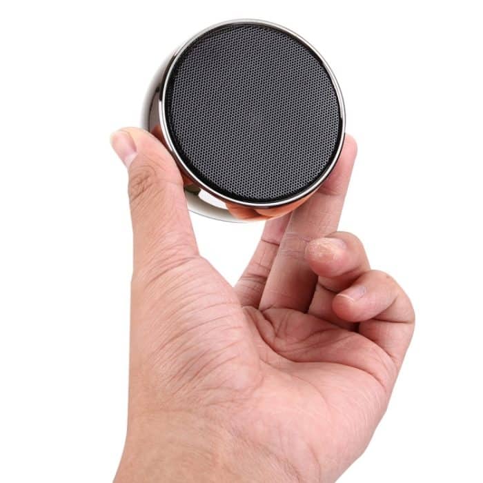 BS01 Tragbarer Bluetooth-Lautsprecher, unterstützt Freisprechanrufe, TF-Karte und AUX-IN – Bild 6