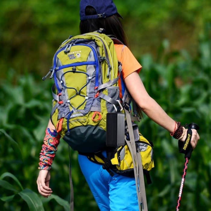 Z18 3ATM wasserdichter Bluetooth-Lautsprecher mit Aufhängehaken, unterstützt Freisprechanrufe, TF-Karte und AUX – Bild 9