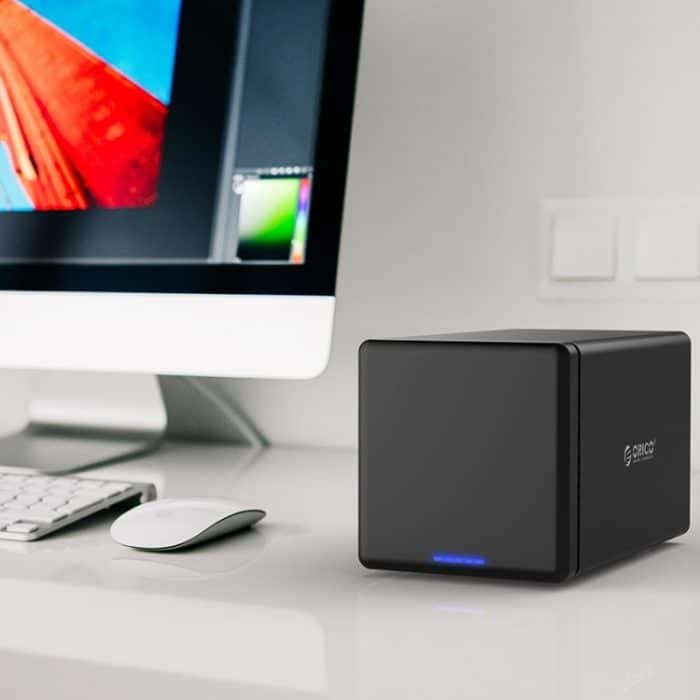 PC5899.jpg ORICO NS400-U3 4-fach USB 3.0 Typ B zu SATA Externe Festplattenbox Aufbewahrungskoffer Festplatten-Dock für 3,5-Zoll-SATA-Festplatte, unterstützt UASP-Protokoll – Bild 1