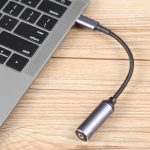 USB-C/Typ-C-Stecker auf 2,5 x 0,7 mm weibliches, geflochtenes Nylon-Adapterkabel – Bild 6