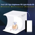 PULUZ 20 cm, inklusive 2 LED-Panels, zusammenklappbar, tragbar, 1100 lm Licht, Fotobeleuchtung, Studio, Aufnahmezelt, Box-Set mit 2 Farben Hintergründen (schwarz, weiß), aufgeklappte Größe: 24 cm x 23 cm x 23 cm – Bild 2