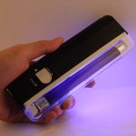 Handheld Blacklight UV-Lampe & LED-Taschenlampe, Versteckte Sicherheitsfunktionen auf Banknoten und Reisepass überprüfen (schwarz) – Bild 5