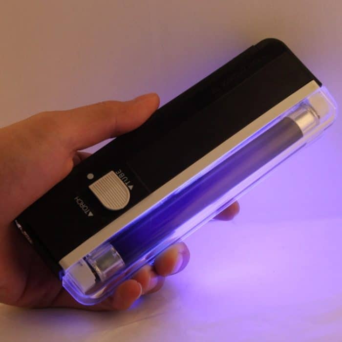 Handheld Blacklight UV-Lampe & LED-Taschenlampe, Versteckte Sicherheitsfunktionen auf Banknoten und Reisepass überprüfen (schwarz) – Bild 5