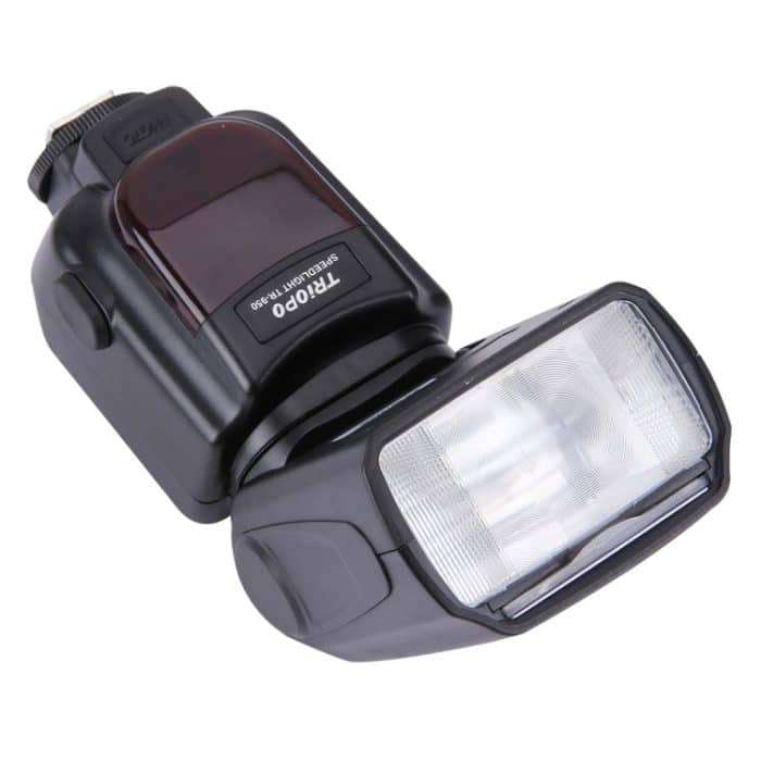 Triopo TR-950 Flash Speedlite für Canon / Nikon DSLR-Kameras – Bild 6