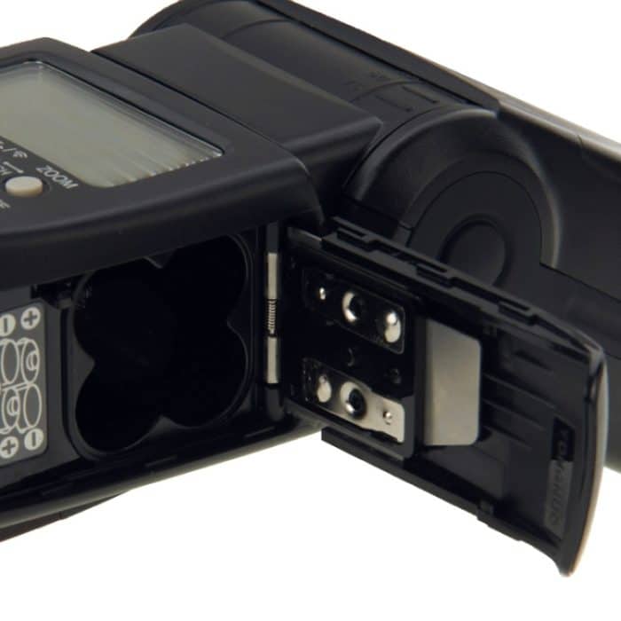 YN-560 III Ultra-Langstrecken-Wireless-Flash-Speedlite mit Metall-Blitzschuh für Canon / Nikon / Pentax / Olympus-DSLR-Kamera (Schwarz) – Bild 8