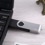 16 GB Twister USB 2.0 Flash Disk (schwarz) – Bild 10