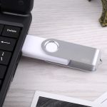 64 GB Twister USB 2.0 Flash Disk (weiß) – Bild 10