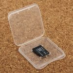 100 PCS transparente Kunststoff-Speicherkartenbox für Micro-SD-Karte (TF-Karte)