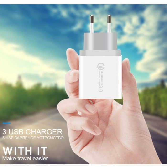 SDC-30W 2 in 1 USB-zu-USB-C / Typ-C-Datenkabel + 30W QC 3.0 USB + 2.4A Dual USB 2.0-Anschlüsse Handy-Tablet-PC Universal-Schnellladegerät Reiseladegerät, EU-Stecker – Bild 8