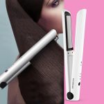 K-SKIN Tragbarer wiederaufladbarer Haarglätter Lockenwickler Akku Einstellbare Temperatur Schnelle Hitze Keramik Eisen Styling Tool