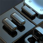 K13 2-in-1-Lavalier-Funkmikrofon mit 8-poligem Empfänger und Ladestation – Bild 6