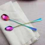 2 Stück Regenbogen-Langstiel-Kaffeelöffel aus Edelstahl mit langem Griff, Kaltgetränk-Rührlöffel für Dessert, Kuchen, Round Spoon, Sharp Spoon – Bild 3