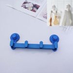 Vier Haken Viskose-Reihenhaken zwischen Badezimmer