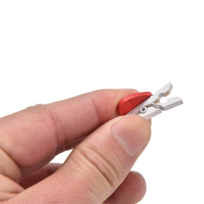 50 PCS Mini rotes Herz Liebe Holz Fotopapier Peg Pin Wäscheklammer Handwerk Postkarte Clips – Bild 4