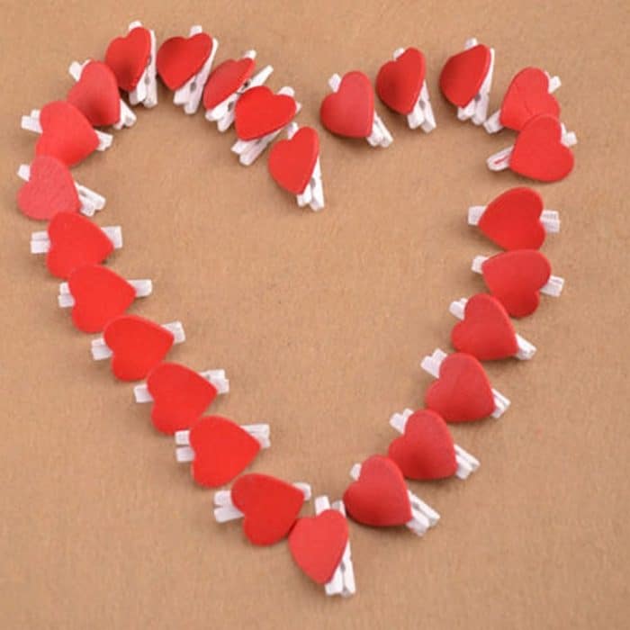 50 PCS Mini rotes Herz Liebe Holz Fotopapier Peg Pin Wäscheklammer Handwerk Postkarte Clips – Bild 10