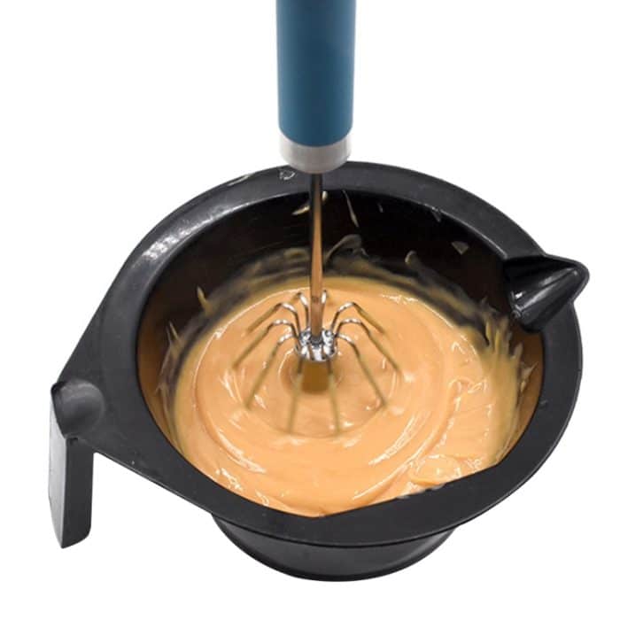 Halbautomatischer Eierrührer aus Edelstahl mit Rührpresse, 30 cm, Lieferung in zufälliger Farbe – Bild 5