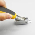 Kunststoffgriff Handnagelentferner Handgreifer Multifunktions-Nagelentferner – Bild 3