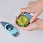 Avocadoschneider, multifunktionales Fruchtschneidegerät, Slicer, Entkerner, Schäler, Trenner – Bild 5