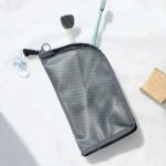 2 Stück Reise-Toilettenartikel-Aufbewahrungstasche, Kosmetikpinsel, wasserdichte Handtasche, zufällige Farbe