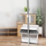 Kombination aus zusammenklappbarem, drehbarem Besen und Kehrschaufel für den Haushalt, Folding Standing Dustpan – Bild 2