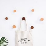 5 PCS Massivholz Kleiderhaken Wand Nagelfrei Starker Klebehaken – Bild 6