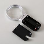 TH7006 Multifunktions-Faltspiegel mit LED-Lampe Halten Halterung Zweizweckreparatur-Reparatur Acryl 3-mal-Lupe – Bild 4