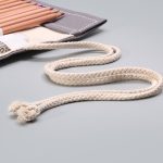 Handgefertigter grauer Canvula-Stiftvorhang, großes Fassungsvermögen, Roller-Stifttasche, Farbblei-Skizzen-Briefpapiertasche, 12 Holes, 24 Holes, 36  Holes, 48  Holes, 72  Holes – Bild 4