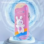 Uime EVA 3D Federmäppchen mit mehreren Fächern, Schreibwarenbox für Kinder, Schulbedarf, Astronaut, Rocket, Purple Pony, Rabbit, Elf Unicorn, Green Dinosaur, Red Dinosaur, Rainbow Unicorn, Big Head Unicorn, Kitten, Little Fox, Mermaid, Blue Whale... – Bild 4