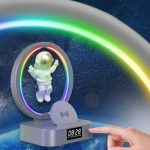 Y-558 Magnetschwebe-Astronaut TWS Bluetooth-Lautsprecher mit RGB-Licht, Stil:, Golden Basic, Silver Basic, Golden Clock Model, Silver Clock Model, Golden Wireless Charging, Silver Wireless Charging – Bild 4
