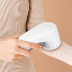 M22 Sweater Deballer Wiederaufladbarer Haarballenschneider, White – Bild 6