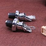 2 Stück Zinklegierung Rotweinkorken Weinstopfen Getränkebar Werkzeug, Grape Type, Ring Type – Bild 4