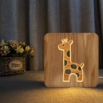 FS-T2330W 3D Holzschnitzerei Giraffe Tischlampe USB Nachtlicht Basteln
