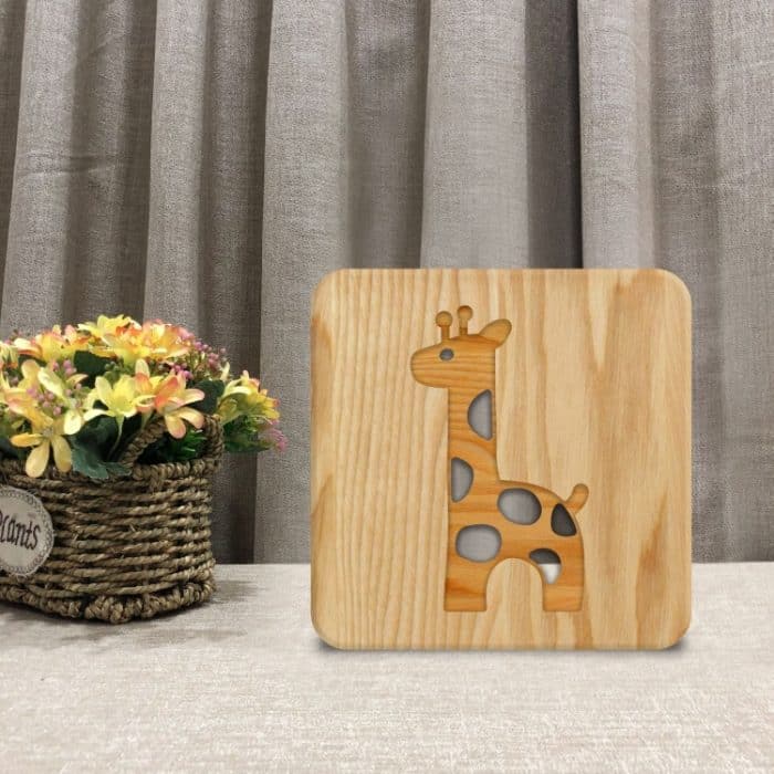 FS-T2330W 3D Holzschnitzerei Giraffe Tischlampe USB Nachtlicht Basteln – Bild 2