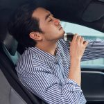 Wiederaufladbarer Reise-Elektrorasierer Tragbarer Ellenbogen-Mini-Schwimmkopfrasierer – Bild 9