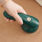 Wiederaufladbarer tragbarer Haarschneider für Kleidung und Haarballen für zu Hause – Bild 10