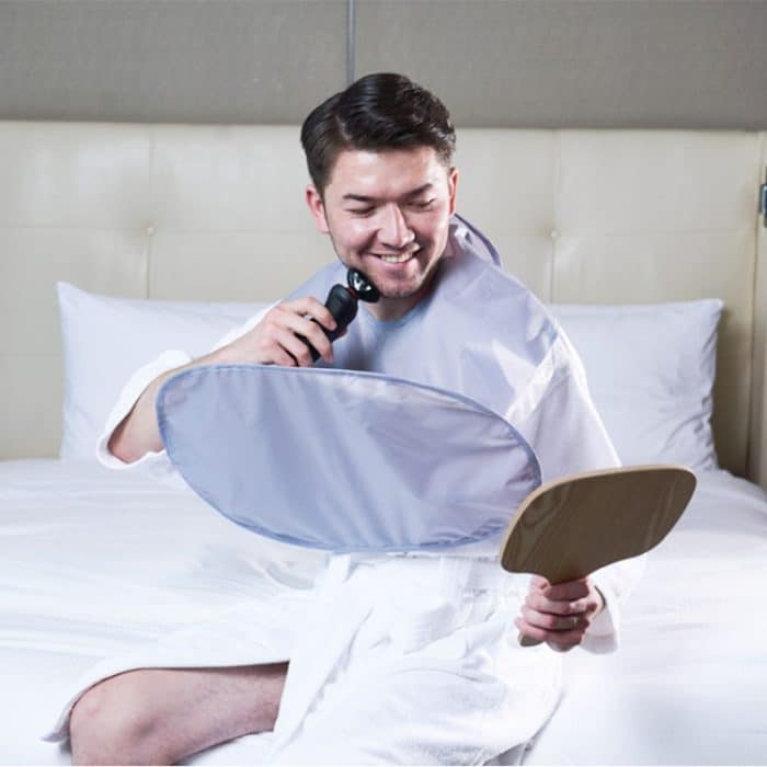 TBD0604273301A.jpg Bart-Rasierschürze, praktischer Polyester-Friseurumhang in Regenschirmform, Silver Gray, Dark Brown – Bild 1